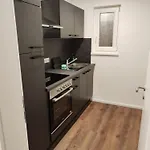 Apartmenthaus Lägenhet *